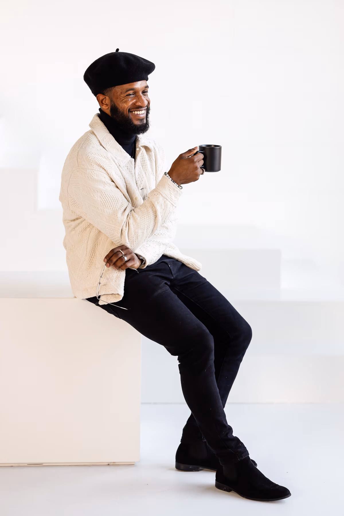 Een mannelijk model bij daglichtstudio Loodz Mosa