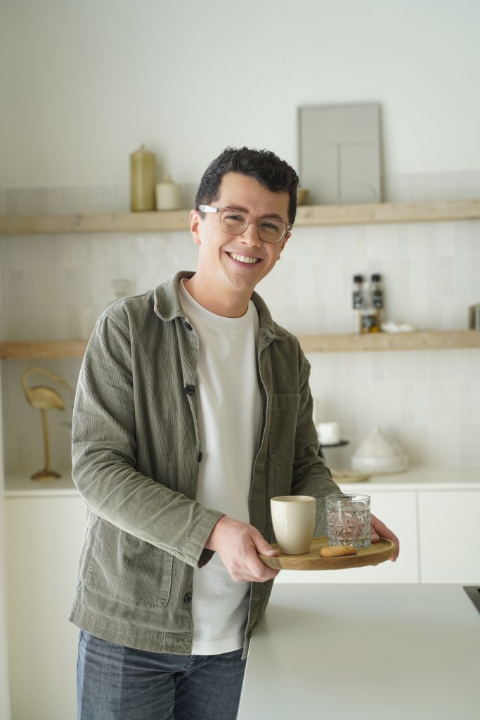 Tim, de host van daglichtstudio Loodz Mosa in Beers, Noord Brabant